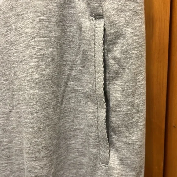 Men’s 32 Heat draw string sweatpants item #1502760 - Picture 7 of 10